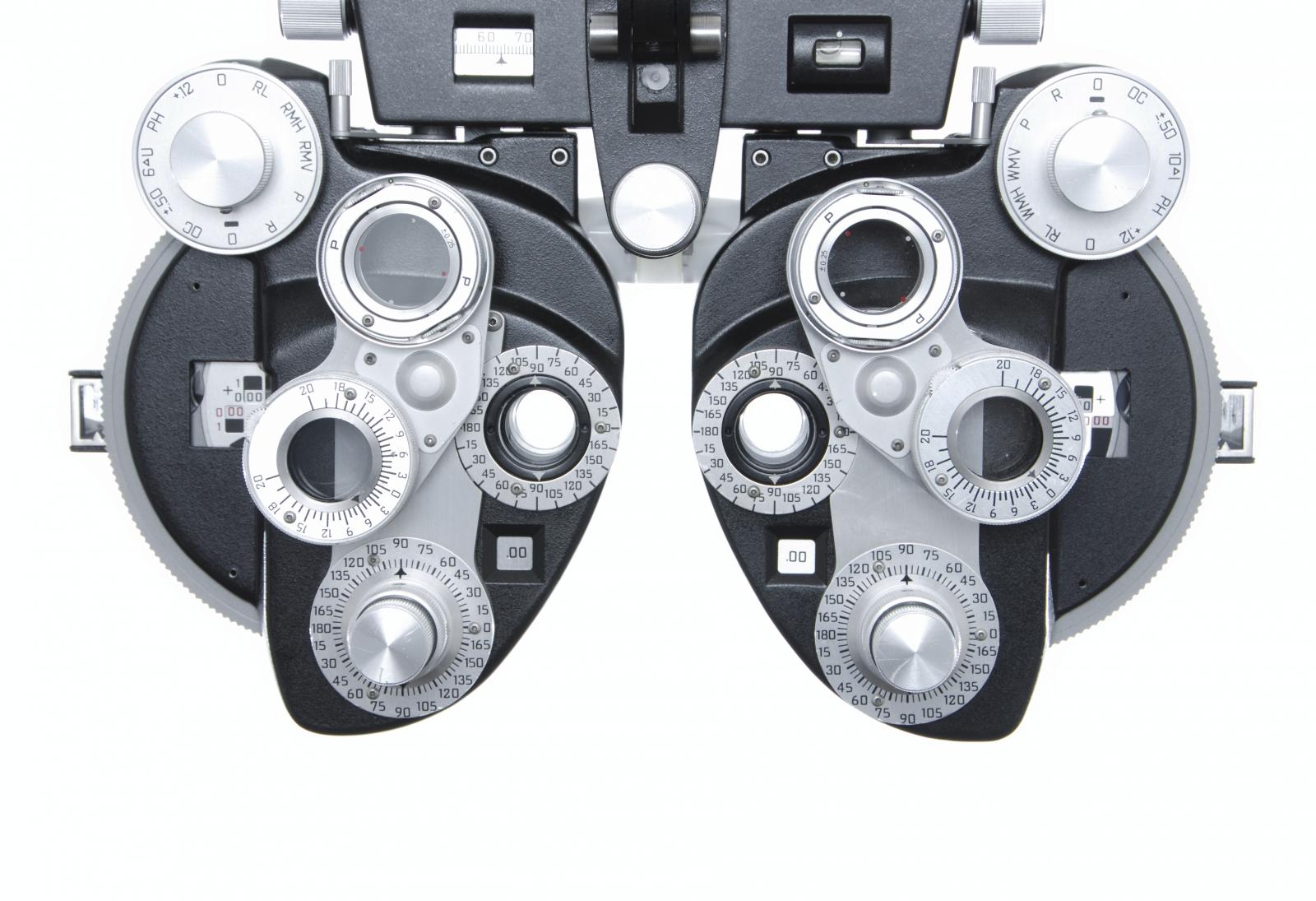 Optometry instrument