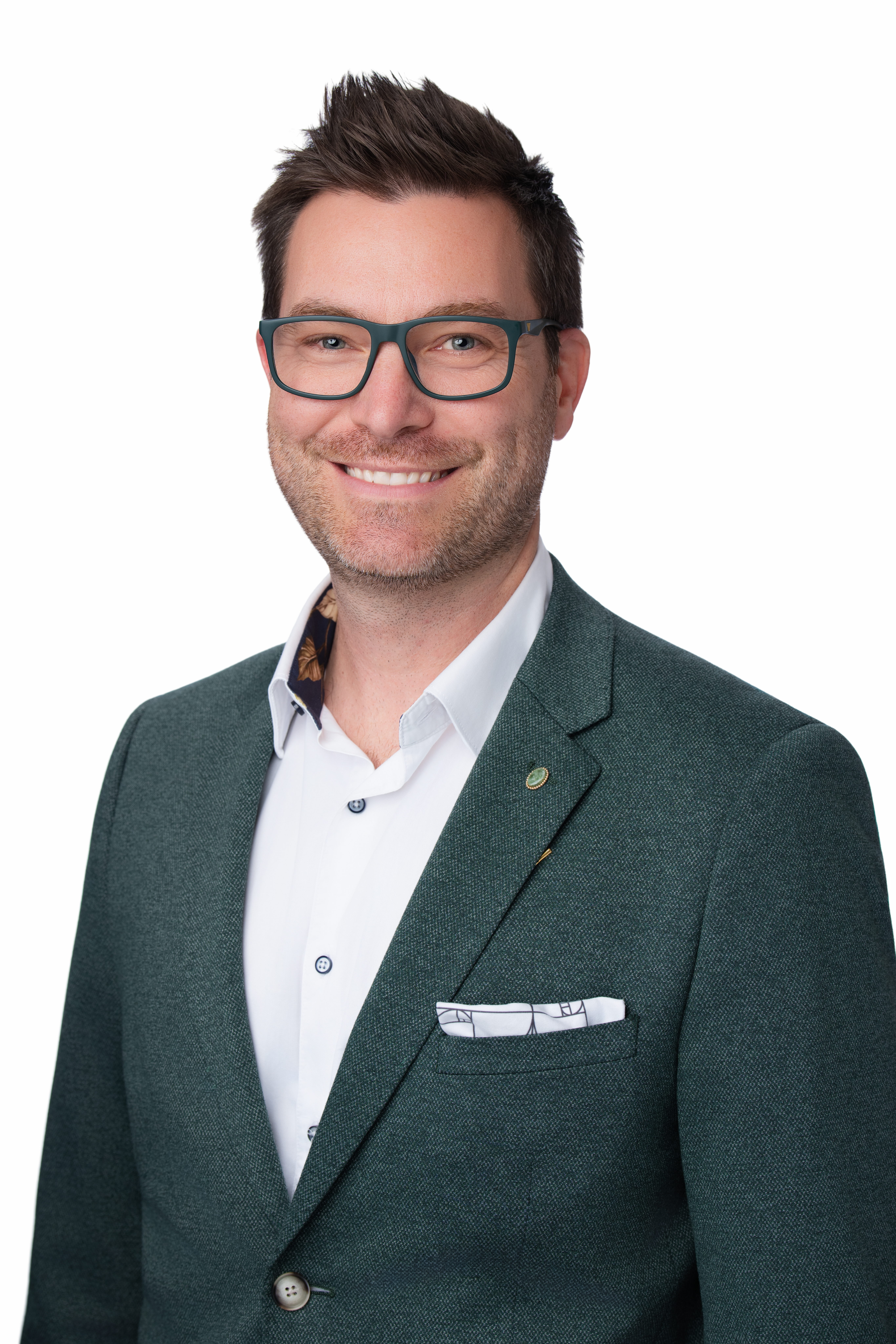 Headshot of Simon Robert