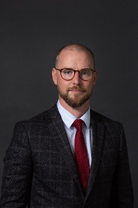 headshot of Peter Cleary