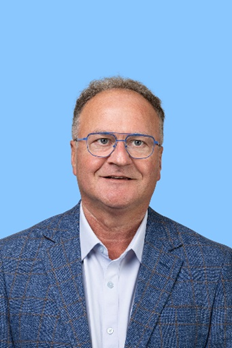 Headshot of Dr. Sheldon Pothier