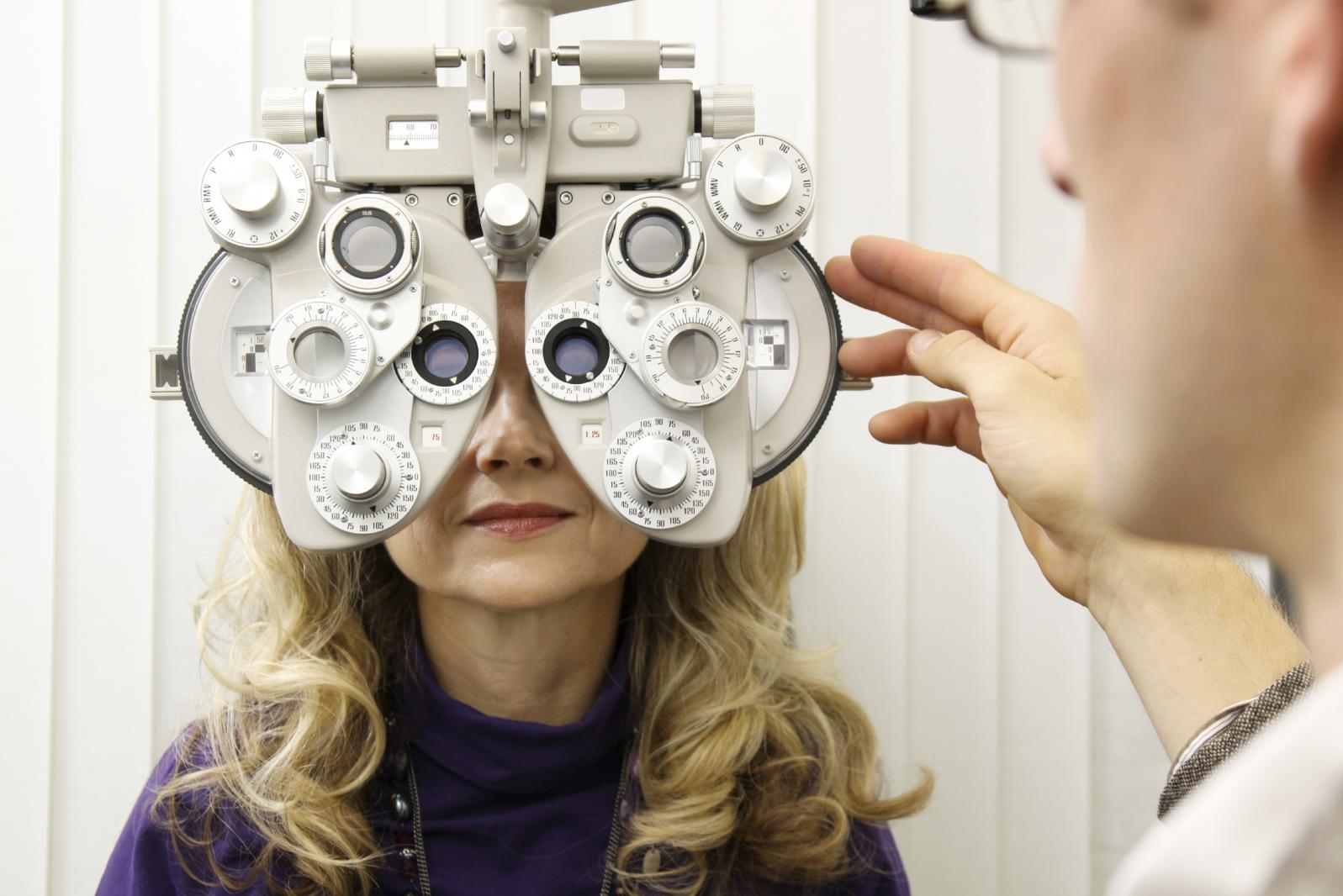 Optometrists Patient Phoropter