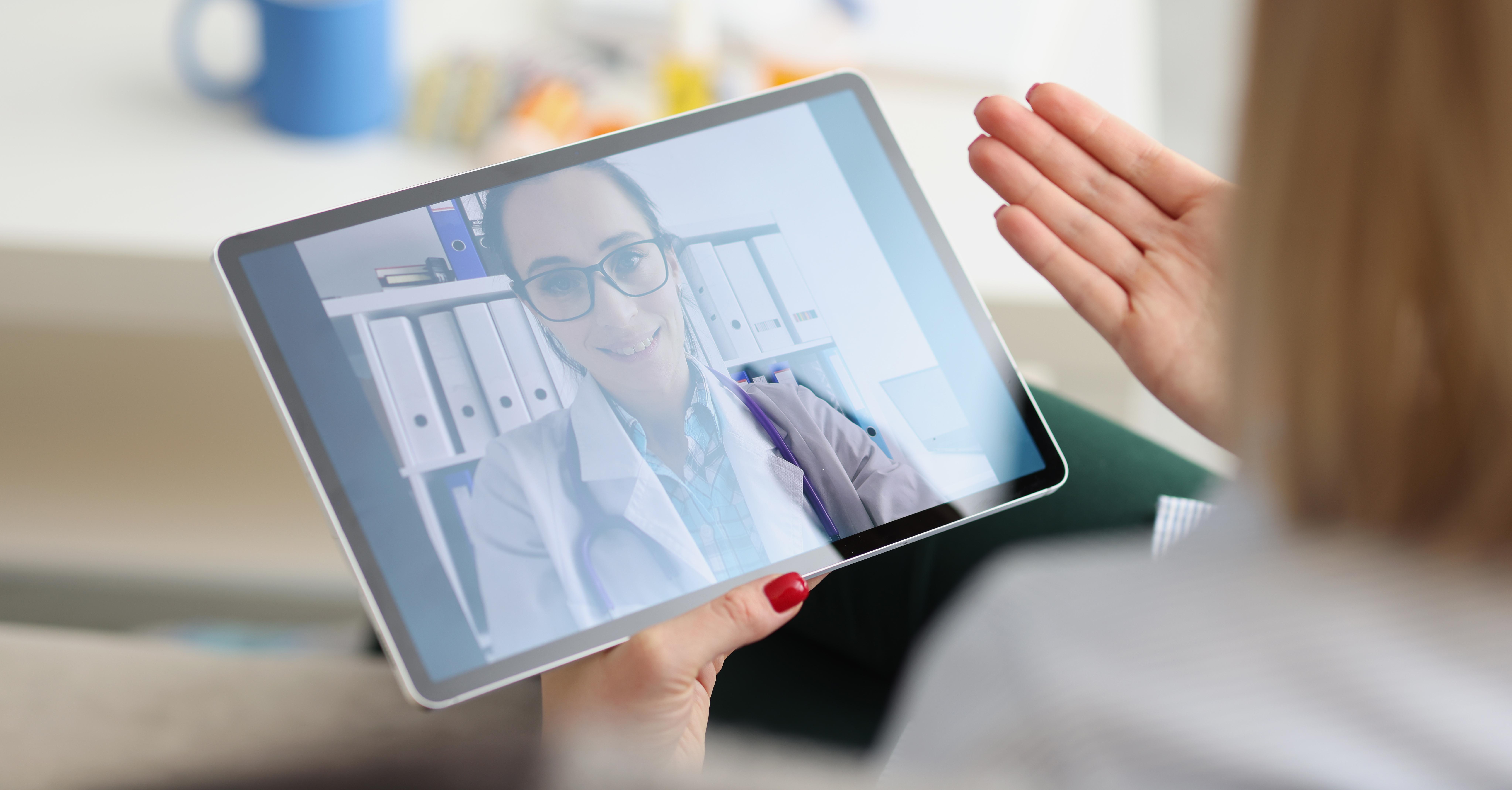 Patient talking to optometrist online